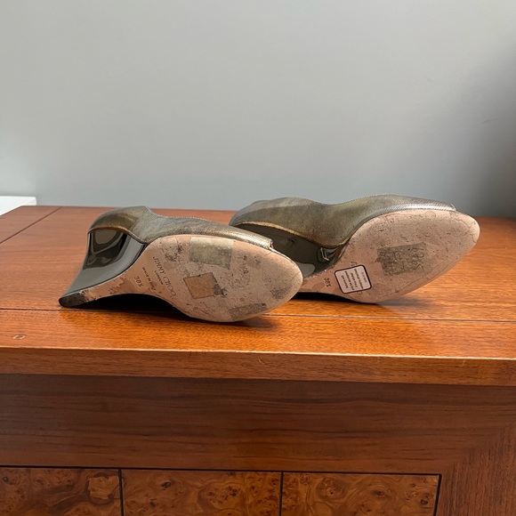 Jimmy Choo peep toe gold wedges 38.5/ 8.5 M - Picture 5 of 5